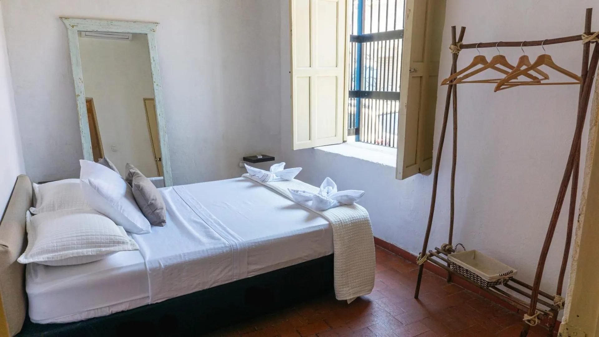 Aqui Estoy Central Hotel Santa Marta  Santa Marta (Magdalena)